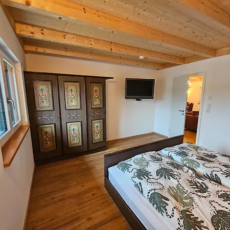 Penthouse-ferienwohnung Auf Rups Hof Apartamento